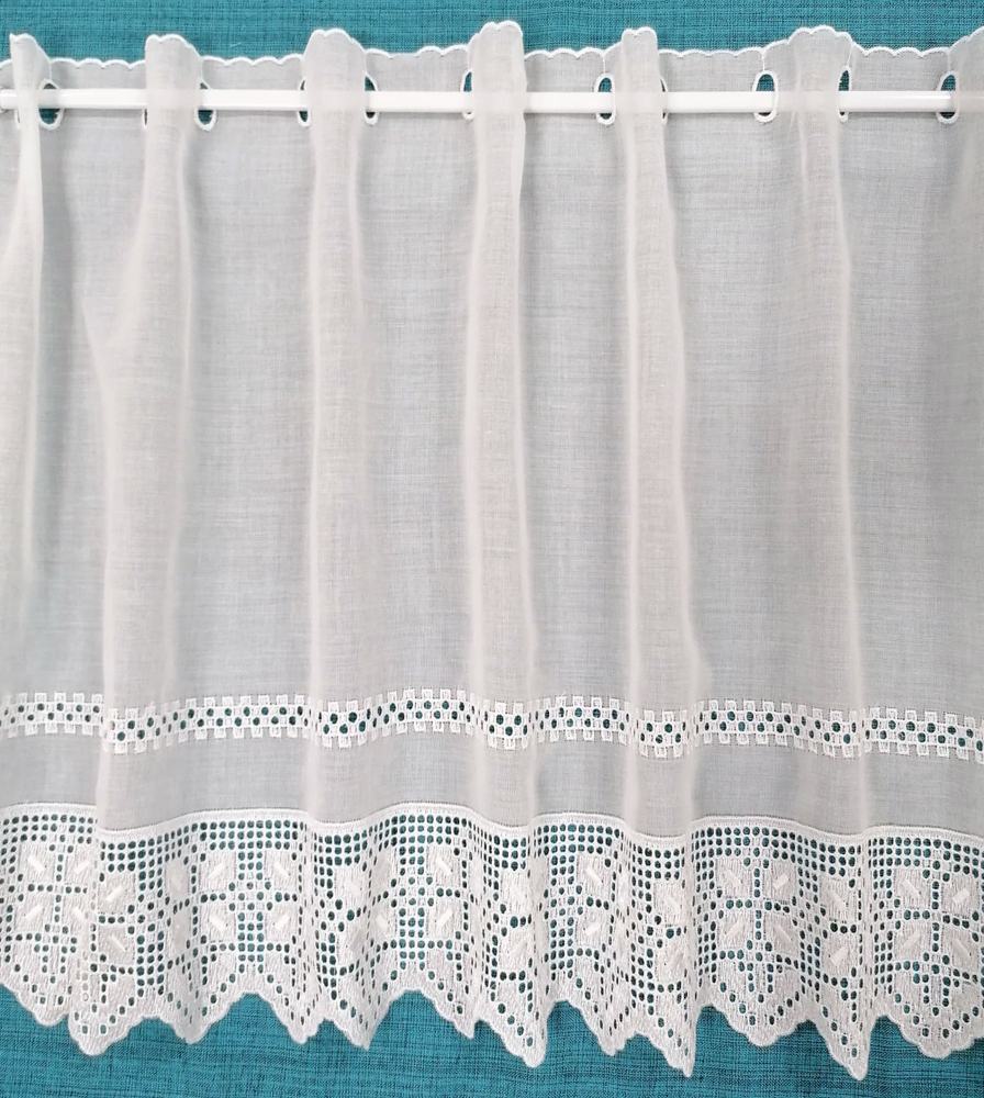 Záclona vyšívaná luxusní - metráž 65 cm