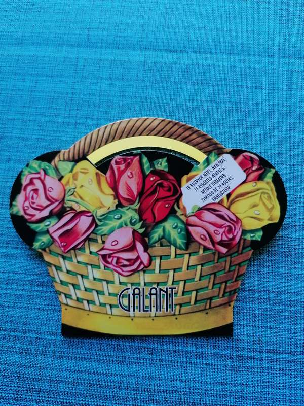 Šitíčko na kartě - Košík jehel