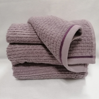 Osuška Lada purple 70 x 140 cm