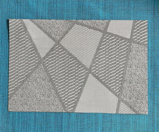 Prostírání - PVC Geometrie šedá barva