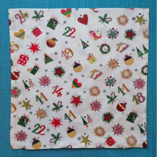 Povlak na polštářek 45 x 45 cm - Adventní kalendář
