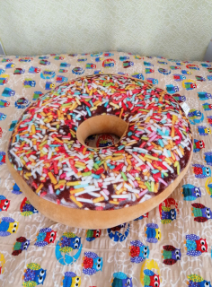 Polštářek Donut - rozměr 40 cm 